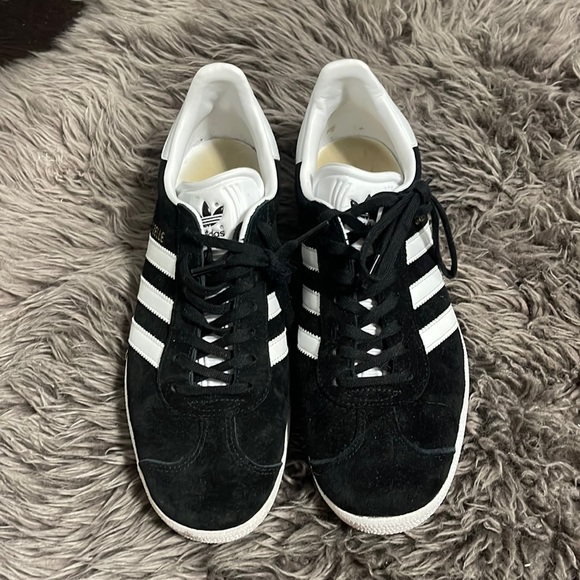 adidas Shoes - Adidas Gazelle sneakers